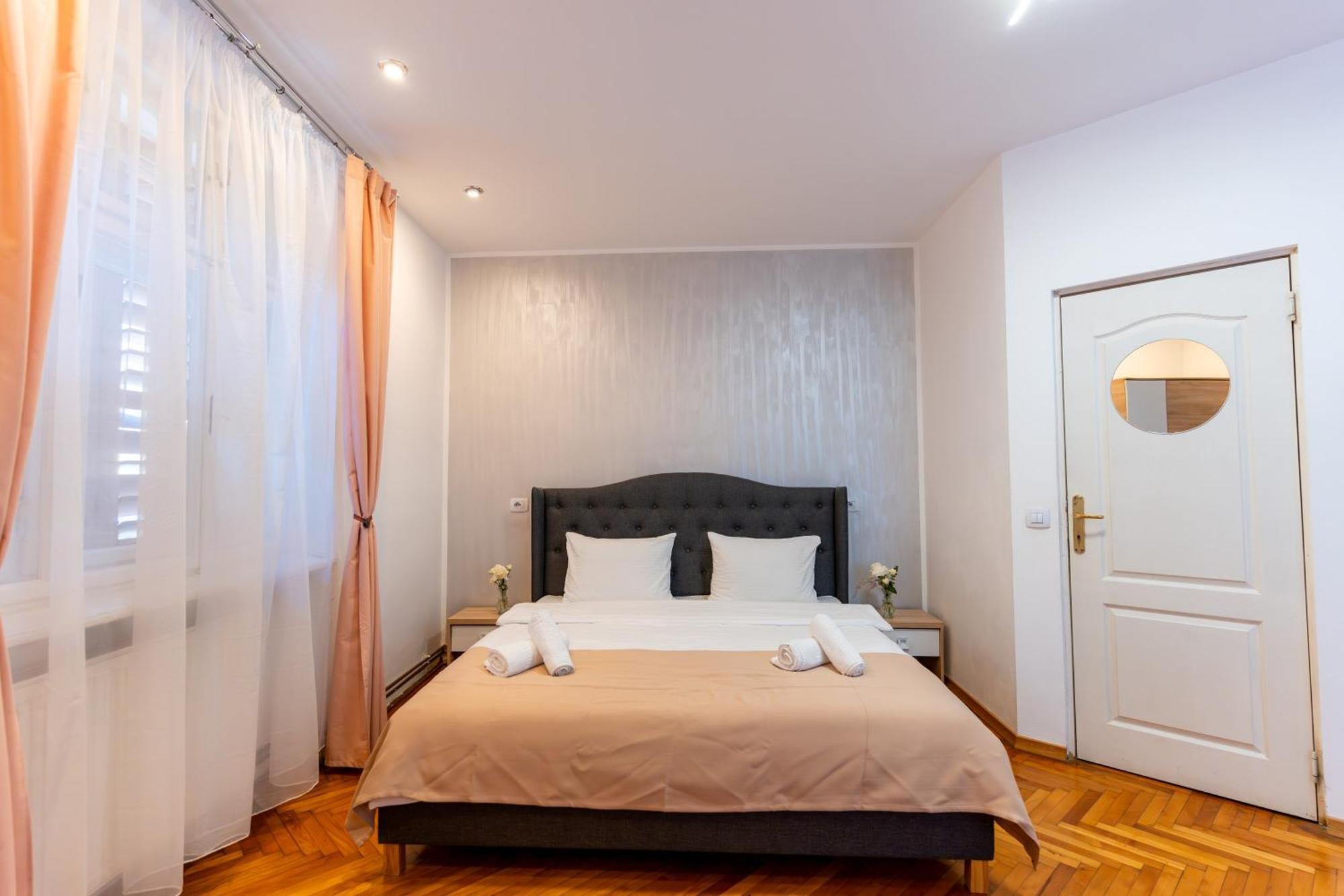 Crisan Residence - Vila Crisan Μπρασόβ Εξωτερικό φωτογραφία